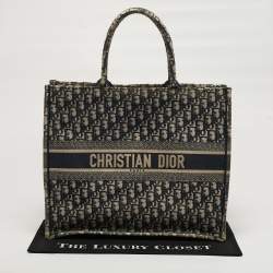 Pre Owned Dior Book Large Blue Oblique Embroidered Canvas Tote