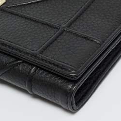 مملوكة مسبقًا Dior Diorama Black Leather Wallet On Chain