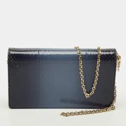 Pre Owned حقيبة كلاتش برباط جلد ثعبان لون أزرق داكن للسيدة ديور مع سلسلة