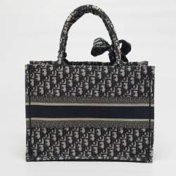 Pre Owned Dior Book Medium Navy Blue Oblique Embroidered Canvas Tote