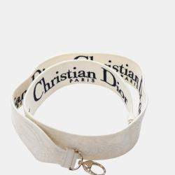 Pre Owned حقيبة ليدي دي لايت مكرامي ثلاثية الأبعاد للدانتيل المطرز باللون الأبيض متوسطة ديور