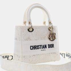 Pre Owned حقيبة ليدي دي لايت مكرامي ثلاثية الأبعاد للدانتيل المطرز باللون الأبيض متوسطة ديور