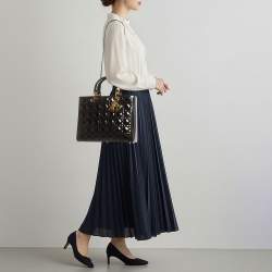 Pre Owned حقيبة يد ديور ليدي ديور كبيرة جلد مفرغ أسود لامع