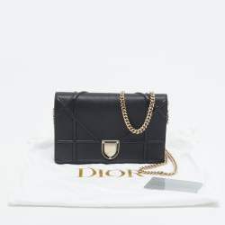 مملوكة مسبقًا محفظة ديور ديوراما جلد كاناج أسود على سلسلة