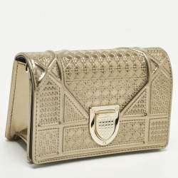 Pre Owned Dior Diorama Baby Gold Microcannage Patent Leather Clutch