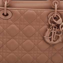 Pre Owned حقيبة يد ديور ليدي ديور جلد كاناج أسود غير لامع متوسطة الحجم