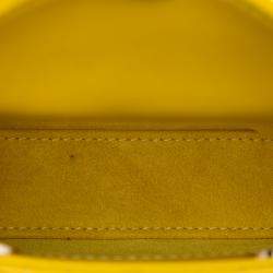 مملوكة مسبقًا حقيبة ديور ليدي ديور كاناج مايكرو صفراء من جلد لامبسكين