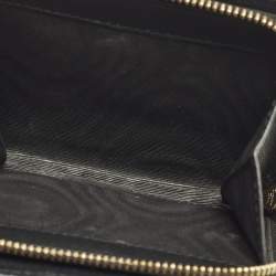 مملوكة مسبقًا Dior Lady Dior Black Cannage Patent Leather Compact Wallet