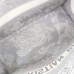 Pre Owned حقيبة كتاب قماش رمادي ديور 36