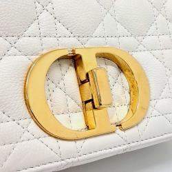 مملوكة مسبقًا Dior White Leather Caro Bag Medium