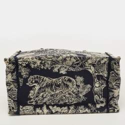 Pre Owned Dior Book Small Blue Toile de Jouy Embroidered Canvas Tote