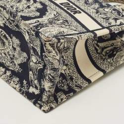 Pre Owned Dior Book Small Blue Toile de Jouy Embroidered Canvas Tote