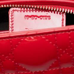 مملوكة مسبقًا حقيبة ديور "ليدي ديور" كاناج أحمر لامع متوسطة الحجم