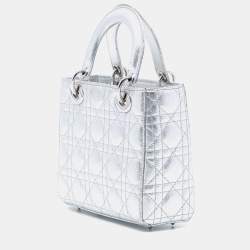 Pre Owned حقيبة ديور ليدي ديور ماي ايه بي سي ديور كاناج جلد العجل المُحبحب المعدني الفضي الصغيرة