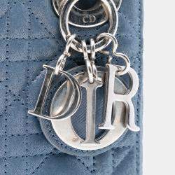 Pre Owned حقيبة يد ديور ليدي ديور صغيرة بمظهر لامع جلد خروف أزرق