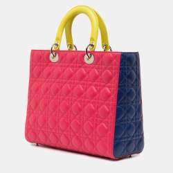 مملوكة مسبقًا حقيبة ليدي ديور كاناج جلد خروف كبير ثلاثي الألوان زهري ديور