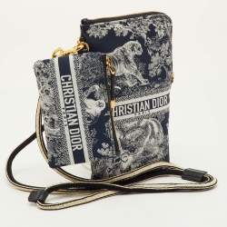 مملوكة مسبقًا حقيبة صغيرة ديور متعددة الوظائف قماش كحلي بحري