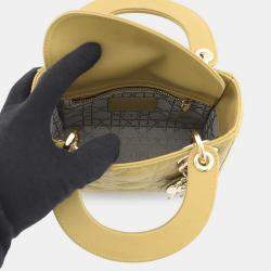 Pre Owned حقيبة يد ديور ليدي ديور 2 وسيلة زيتوني جلد لامبسكين صغيرة