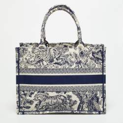 Pre Owned Dior Toile de Jouy Book Medium Blue Embroidered Canvas Tote