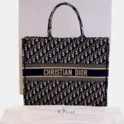 Pre Owned Dior Blue Large Oblique Embroidered Canvas Book Tote