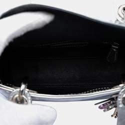 Pre Owned حقيبة ديور ليدي ديور ميني معدنية فضية إصدار محدود بكين الصين مزدوجة البراءة