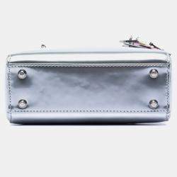 Pre Owned حقيبة ديور ليدي ديور ميني معدنية فضية إصدار محدود بكين الصين مزدوجة البراءة