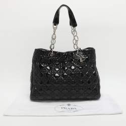 مملوكة مسبقًا Dior Soft Lady Dior Large Black Cannage Patent Leather Shopper Tote