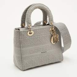 Pre Owned حقيبة يد توتس ديور ليدي دي-لايت قماش مطرز كاناج رمادي فاتح متوسط الحجم