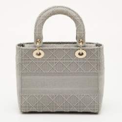 Pre Owned حقيبة يد توتس ديور ليدي دي-لايت قماش مطرز كاناج رمادي فاتح متوسط الحجم