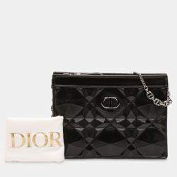 Pre Owned Dior Black Calfskin Macrocannage Diamond Caro Zipped Pouch With Chain