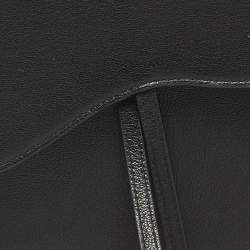 مملوكة مسبقًا Dior Saddle Medium Black Leather Pouch