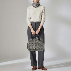 مملوكة مسبقًا Dior Toujours Medium Black/Gold Leather and Tweed Tote