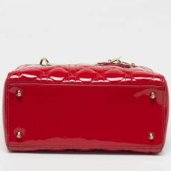 مملوكة مسبقًا Dior Lady Dior Medium Red Cannage Patent Leather Tote