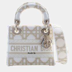 مملوك ة مسبقًا Christian Dior Mini Embroidered Canvas Cannage Lady D-Lite