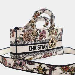 مملوكة مسبقًا حقيبة ديور متوسطة مطرزة ليدي دي-جوي