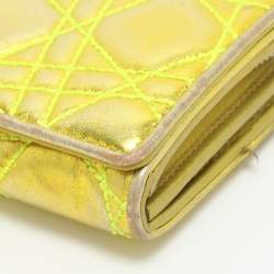 Pre Owned Dior Lady Dior Rendezvous Gold/Green Cannage Leather Wallet on Chain