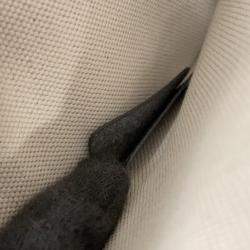 مملوكة مسبقًا حقيبة كلاتش ديور أوبليك كويك جلد كانفاس كحلي/ بيج