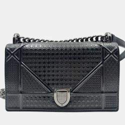مملوكة مسبقًا Dior Silver Patent Leather Small Diorama Shoulder Bag
