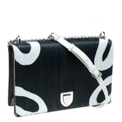 مملوكة مسبقًا حقيبة كتف ديور ديورما جلد أخضر بقلاب