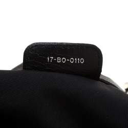 مملوكة مسبقًا حقيبة يد هوبو ديور لو ترينت كاناج جلد أسود كبيرة