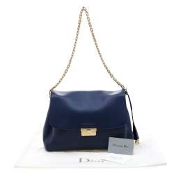 مملوكة مسبقًا حقيبة كتف ديور ديورلينغ كبيرة جلد زرقاء