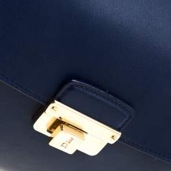 مملوكة مسبقًا حقيبة كتف ديور ديورلينغ كبيرة جلد زرقاء