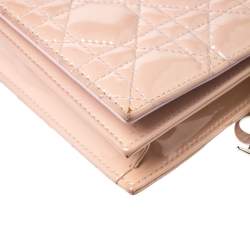 Pre Owned حقيبة كلتش ديور ليدي ديور بسلسلة جلد لامع كاناج مبطن بيج