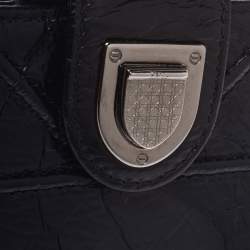 مملوكة مسبقًا محفظة بطاقات ديور ليدي ديور غوسيت جلد لامع أزرق كحلي