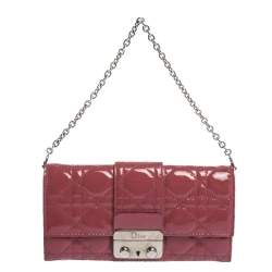 مملوكة مسبقًا محفظة بسلس لة ديور "نيو لوك" جلد كاناج أرجواني