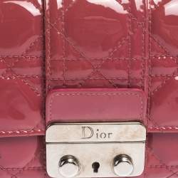 مملوكة مسبقًا محفظة بسلسلة ديور "نيو لوك" جلد كاناج أرجواني