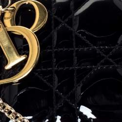 مملوكة مسبقًا محفظة بسلسلة ديور جلد لامع كاناج أسود