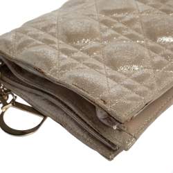 مملوكة مسبقًا حقيبة كلتش ديور جلد كاناج ذهبي متقزح