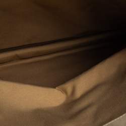 مملوكة مسبقًا حقيبة كلتش ديور جلد كاناج ذهبي متقزح