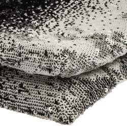 مملوكة مسبقًا Dior White/Black Sequins Chain Clutch